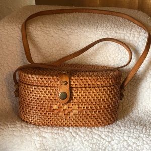 Straw Shoulder Bag